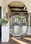 White mesh circle
