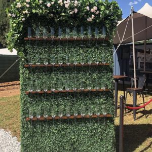Single drinks wall