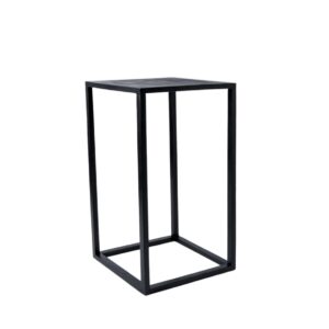 Lee table