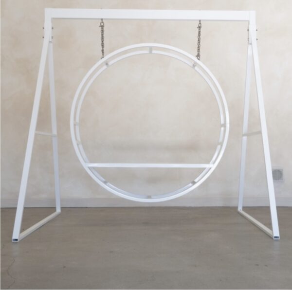 Olivia swing